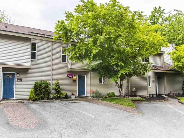 Townhouse for sale in Surrey, Cloverdale, 6110 Greenside Drive, 263108119 | Realtylink.org