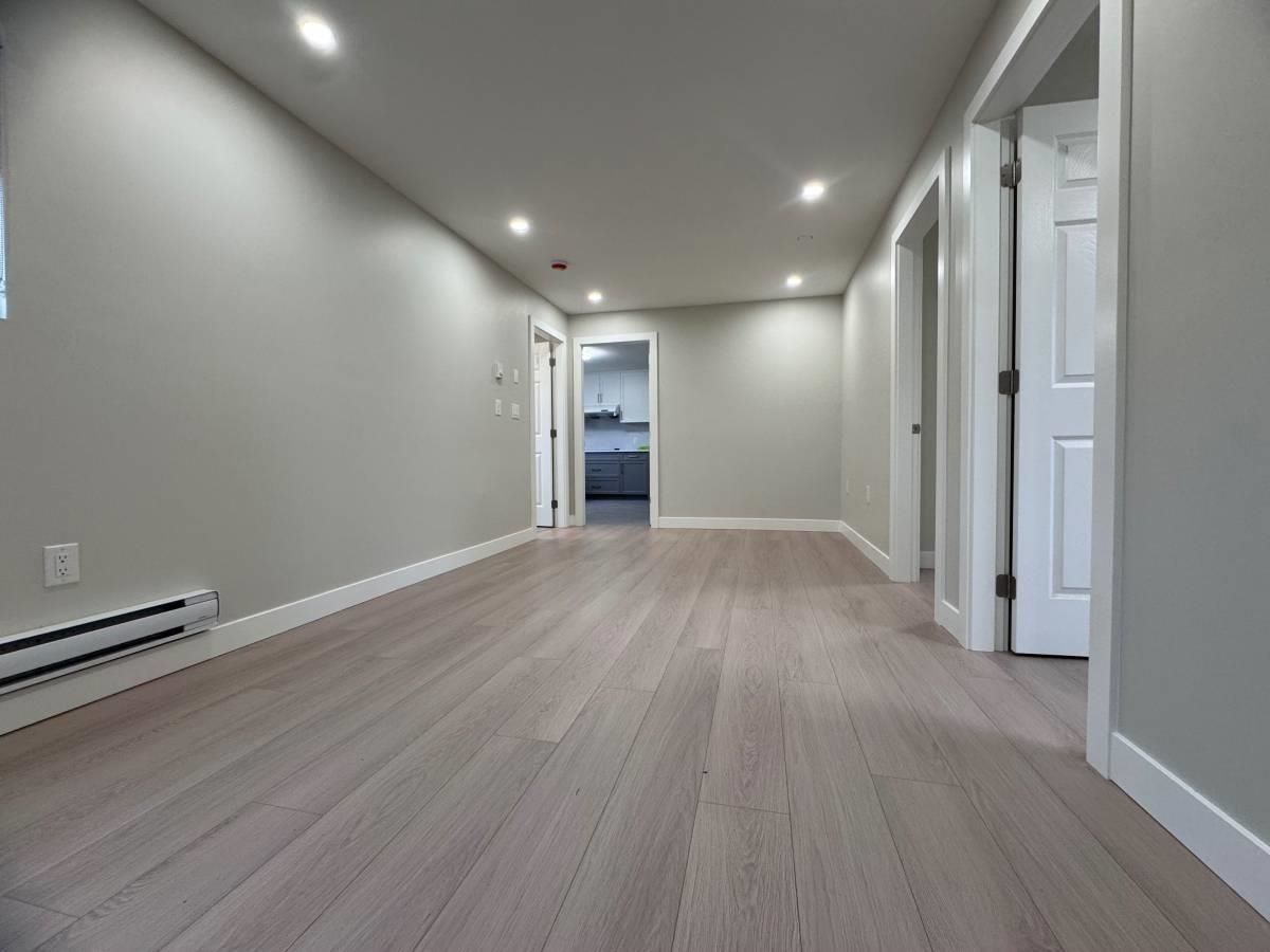 House for rent in Vancouver, Vancouver East, 6869 Gladstone Street, 263108132 | Realtylink.org