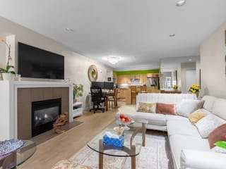 Apartment for sale in North Vancouver, North Vancouver, 104 3750 Edgemont Boulevard, 263108135 | Realtylink.org