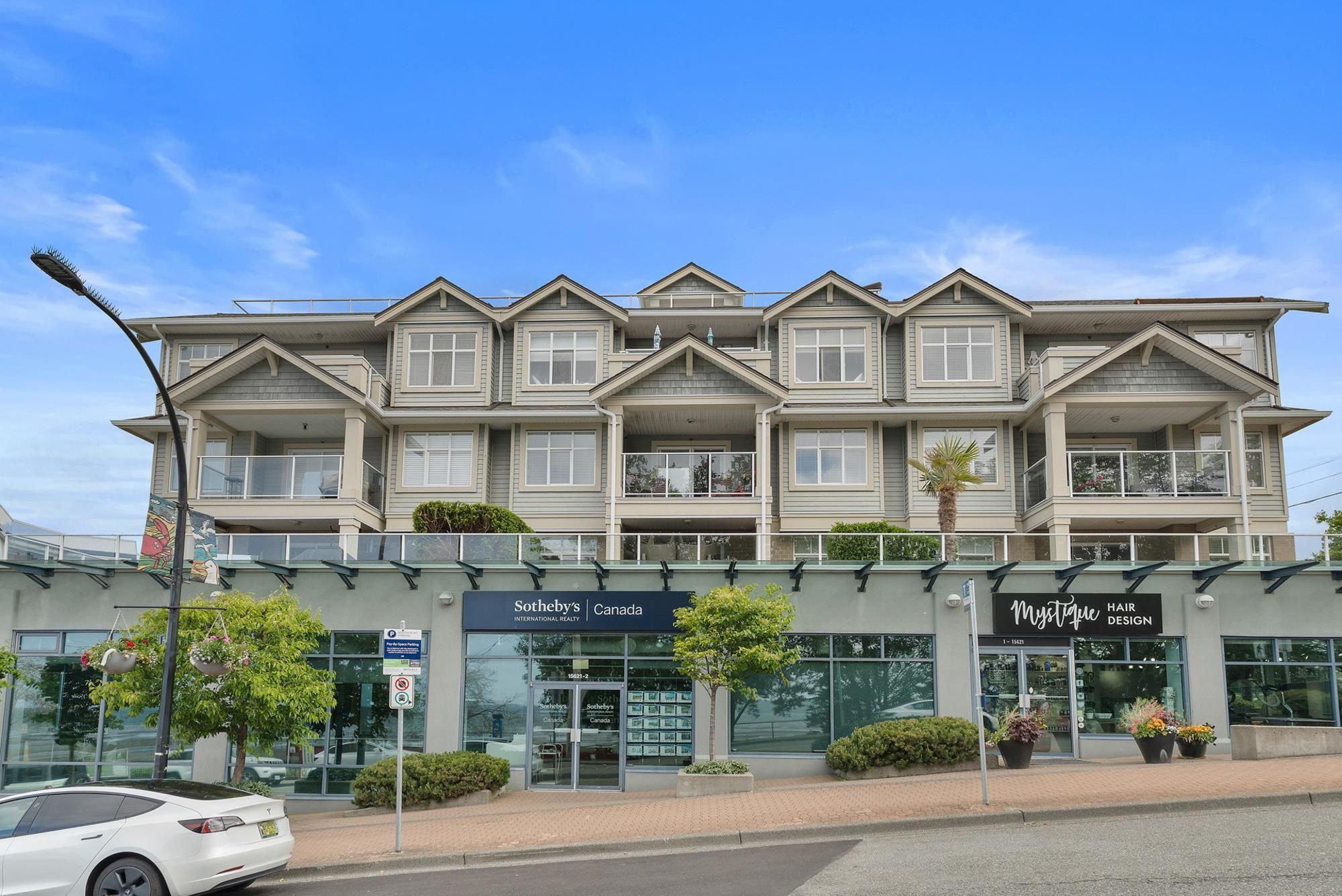 Apartment for sale in White Rock, South Surrey White Rock, 105 15621 Marine Drive, 263108170 | Realtylink.org