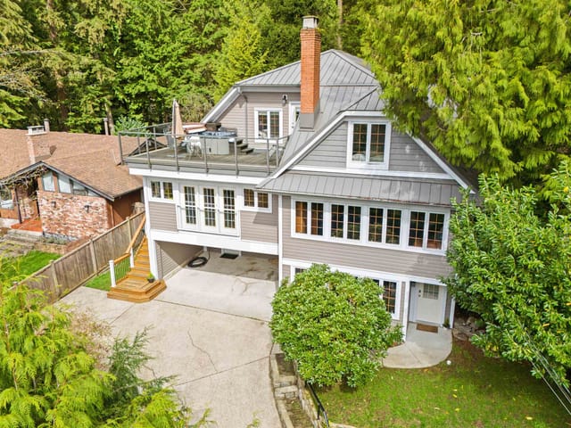 House for sale in North Vancouver, North Vancouver, 4622 Cove Cliff Road, 263108212 | Realtylink.org