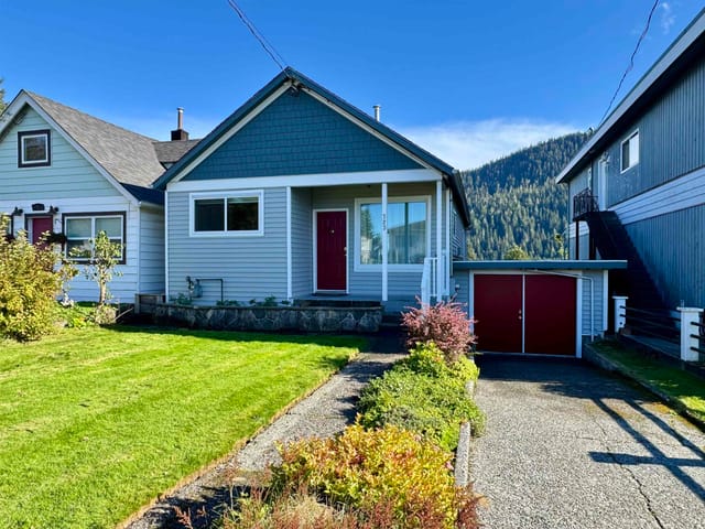 House for sale in Prince Rupert, Prince Rupert, 723 W 6th Avenue, 263108222 | Realtylink.org