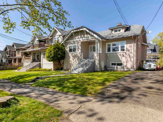 House for sale in Vancouver, Vancouver West, 2325 W 8th Avenue, 263108225 | Realtylink.org