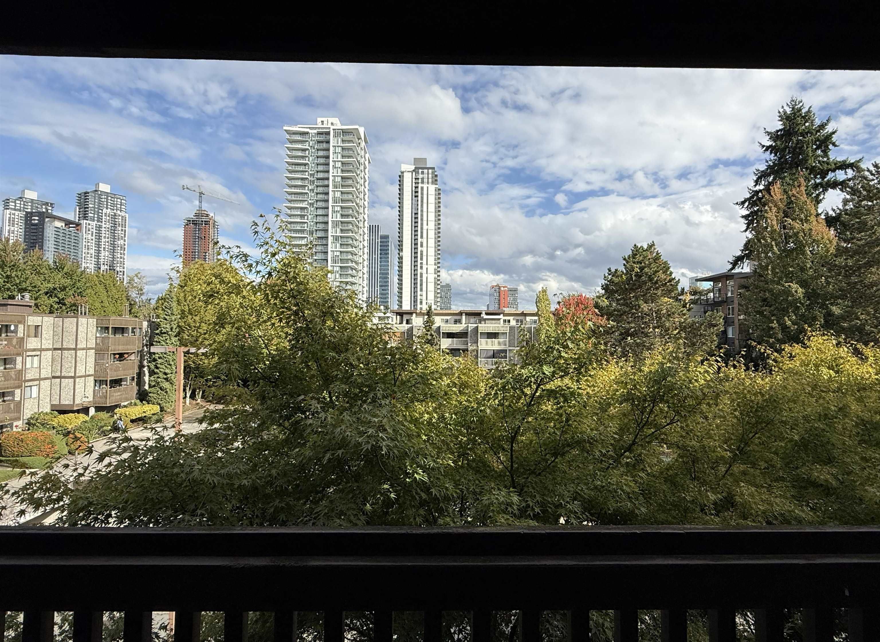 Apartment for sale in Surrey, Surrey, 411 13501 96 Avenue, 263108227 | Realtylink.org