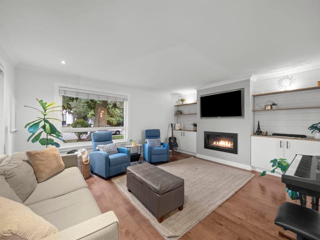 1/2 Duplex for sale in Surrey, South Surrey White Rock, 13507 15 Avenue, 263108233 | Realtylink.org