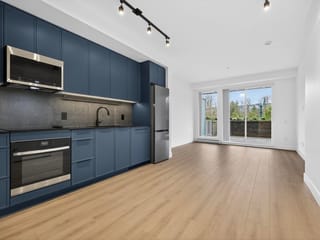Apartment for rent in Port Moody, Port Moody, 213 3055 Murray St, 263108238 | Realtylink.org