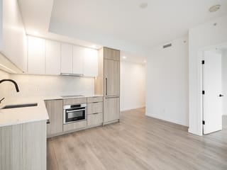 Apartment for sale in Surrey, North Surrey, 202 13685 102 Avenue, 263108278 | Realtylink.org
