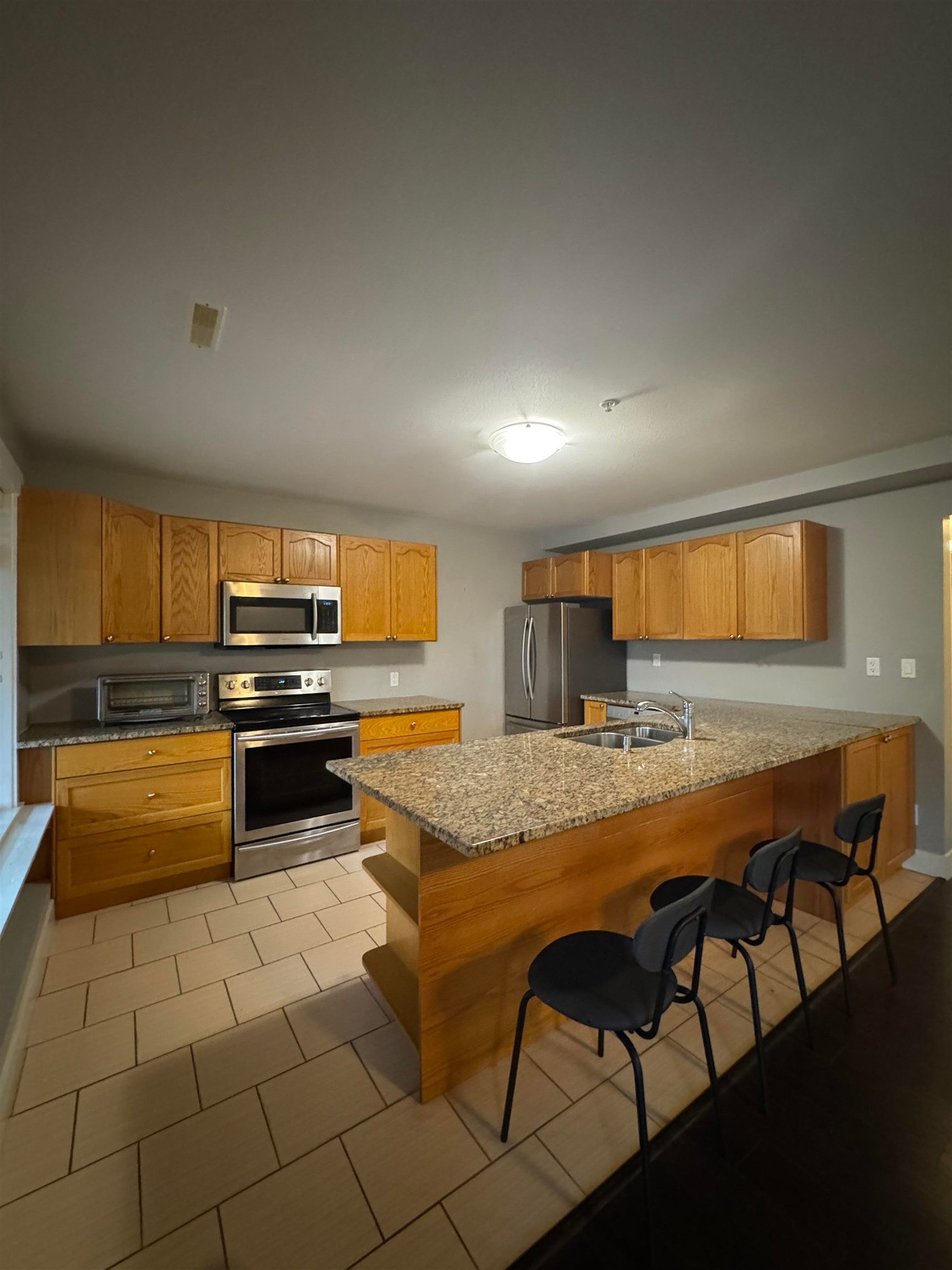 House for rent in Maple Ridge, Maple Ridge, Lower 13445 Balsam Street, 263108310 | Realtylink.org