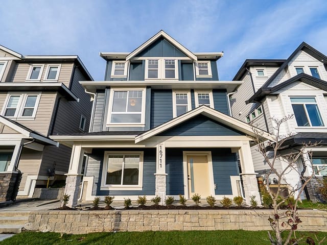 House for sale in Surrey, South Surrey White Rock, 16711 16 Avenue, 263108338 | Realtylink.org