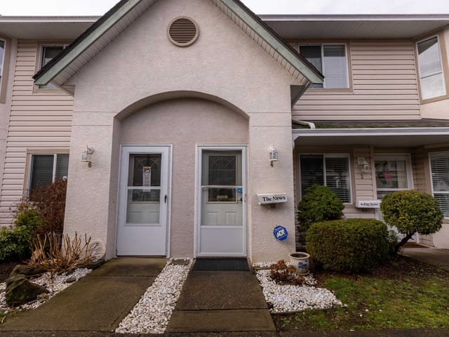 Townhouse for sale in Abbotsford, Abbotsford, 4 3380 Gladwin Road, 263108395 | Realtylink.org
