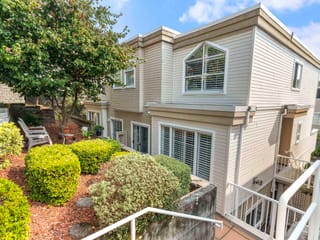Townhouse for sale in White Rock, South Surrey White Rock, 1157 Vidal Street, 263108408 | Realtylink.org