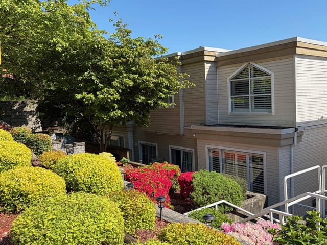 Townhouse for sale in White Rock, South Surrey White Rock, 1157 Vidal Street, 263108408 | Realtylink.org