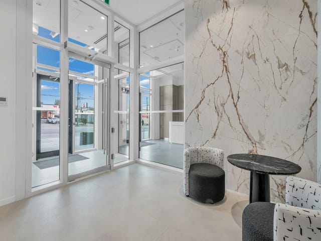 Apartment for sale in Vancouver, Vancouver West, 305 8415 Granville Street, 263108416 | Realtylink.org