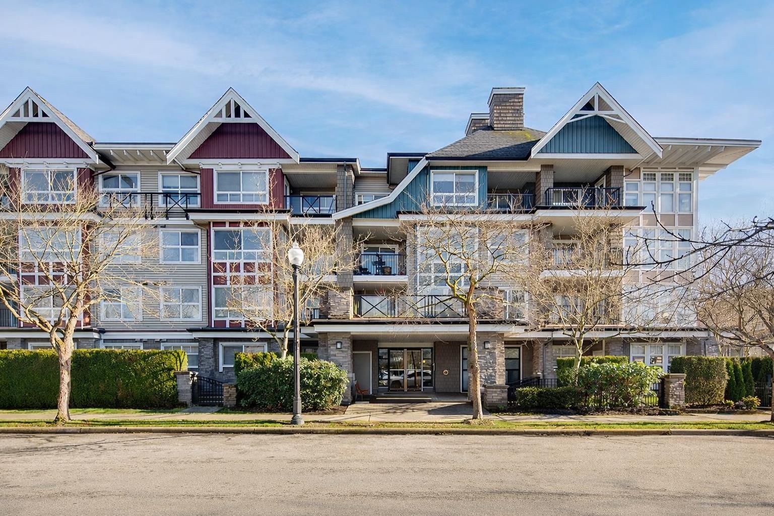 Apartment for sale in Vancouver, Vancouver East, 401 7088 Mont Royal Square, 263108515 | Realtylink.org