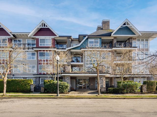 Apartment for sale in Vancouver, Vancouver East, 401 7088 Mont Royal Square, 263108515 | Realtylink.org