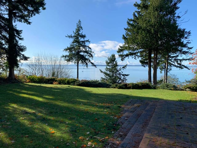 House for sale in Surrey, South Surrey White Rock, 12581 16 Avenue, 263108641 | Realtylink.org