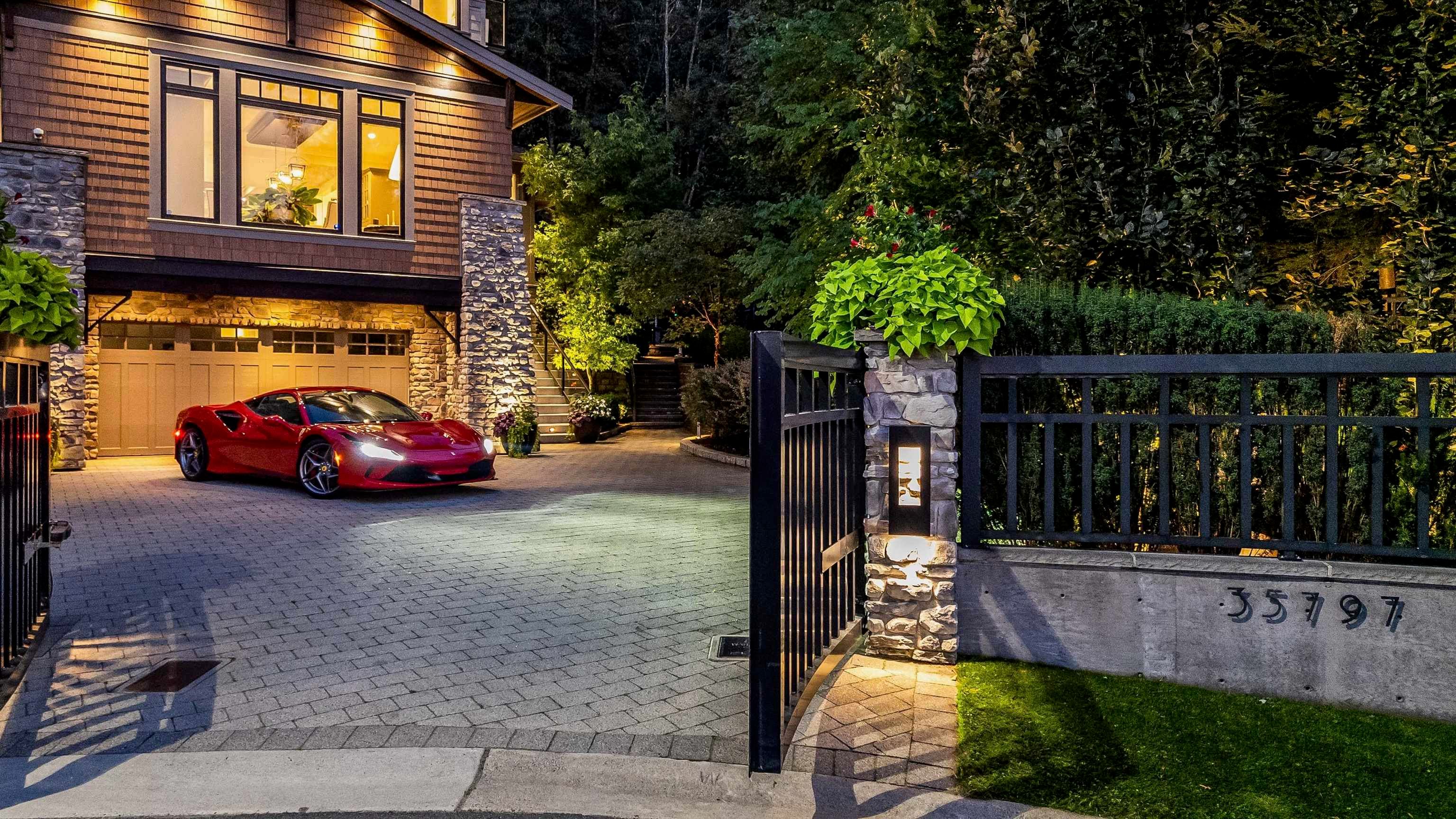 House for sale in Abbotsford, Abbotsford, 35797 Ledgeview Drive, 263108718 | Realtylink.org