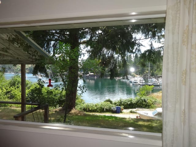 House for sale in Garden Bay, Sunshine Coast, 13173 Sexw'amin Street, 263108770 | Realtylink.org