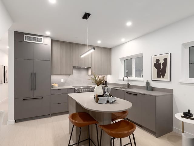 Townhouse for sale in Vancouver, Vancouver East, 204 2329 E 34th Avenue, 263108774 | Realtylink.org