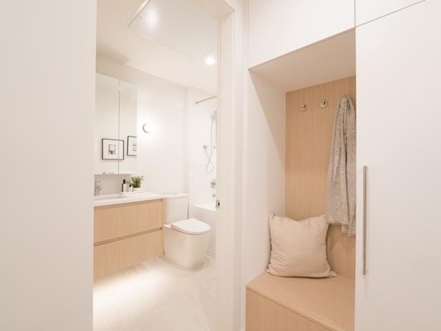 Apartment for sale in Coquitlam, Coquitlam, 205 585 Kemsley Avenue, 263108789 | Realtylink.org