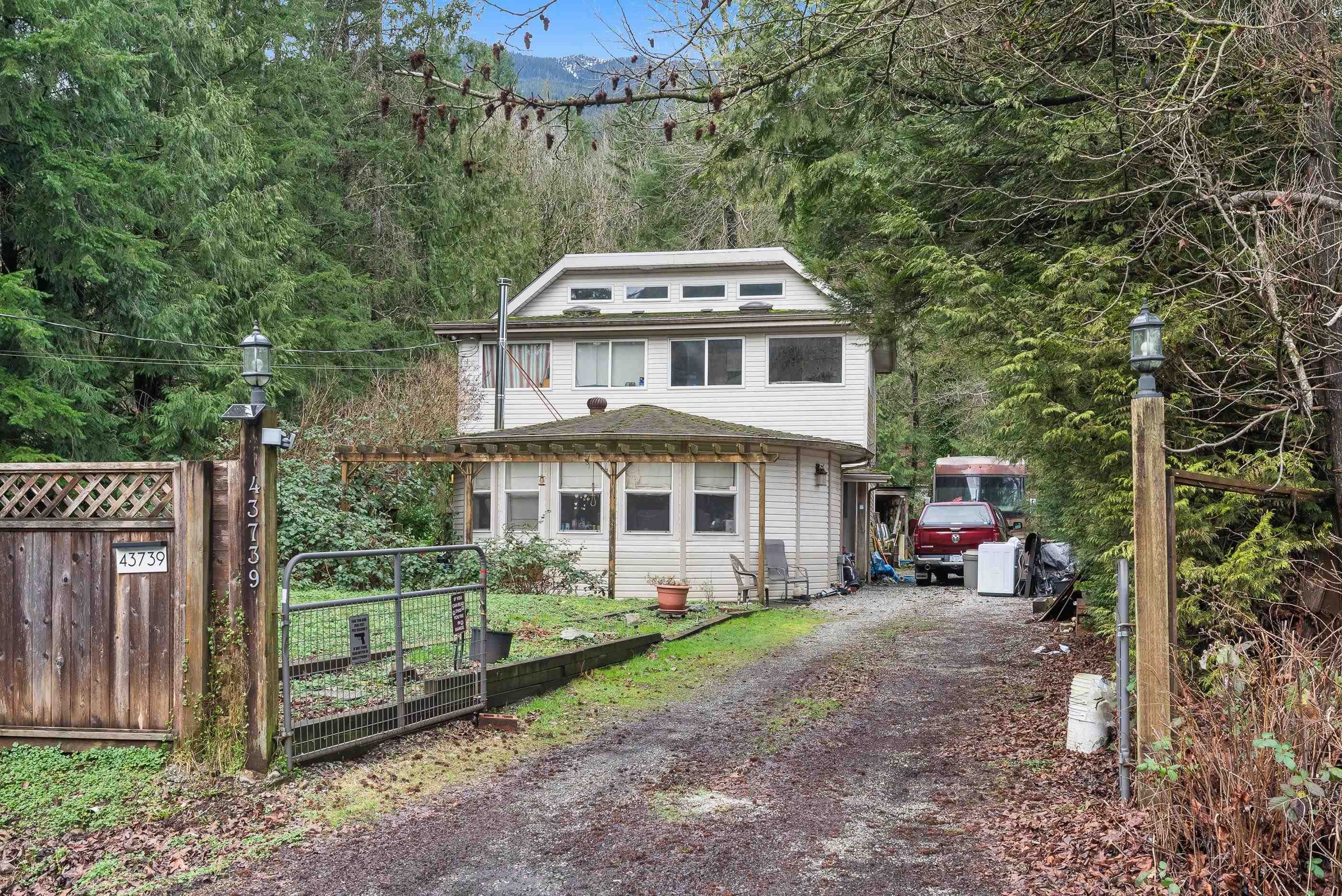 House for sale in Mission, Mission, 43739 Loch Road, 263108811 | Realtylink.org