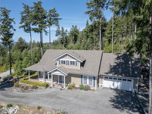 House for sale in Garden Bay, Sunshine Coast, 4247 Johnston Heights Drive, 263108813 | Realtylink.org