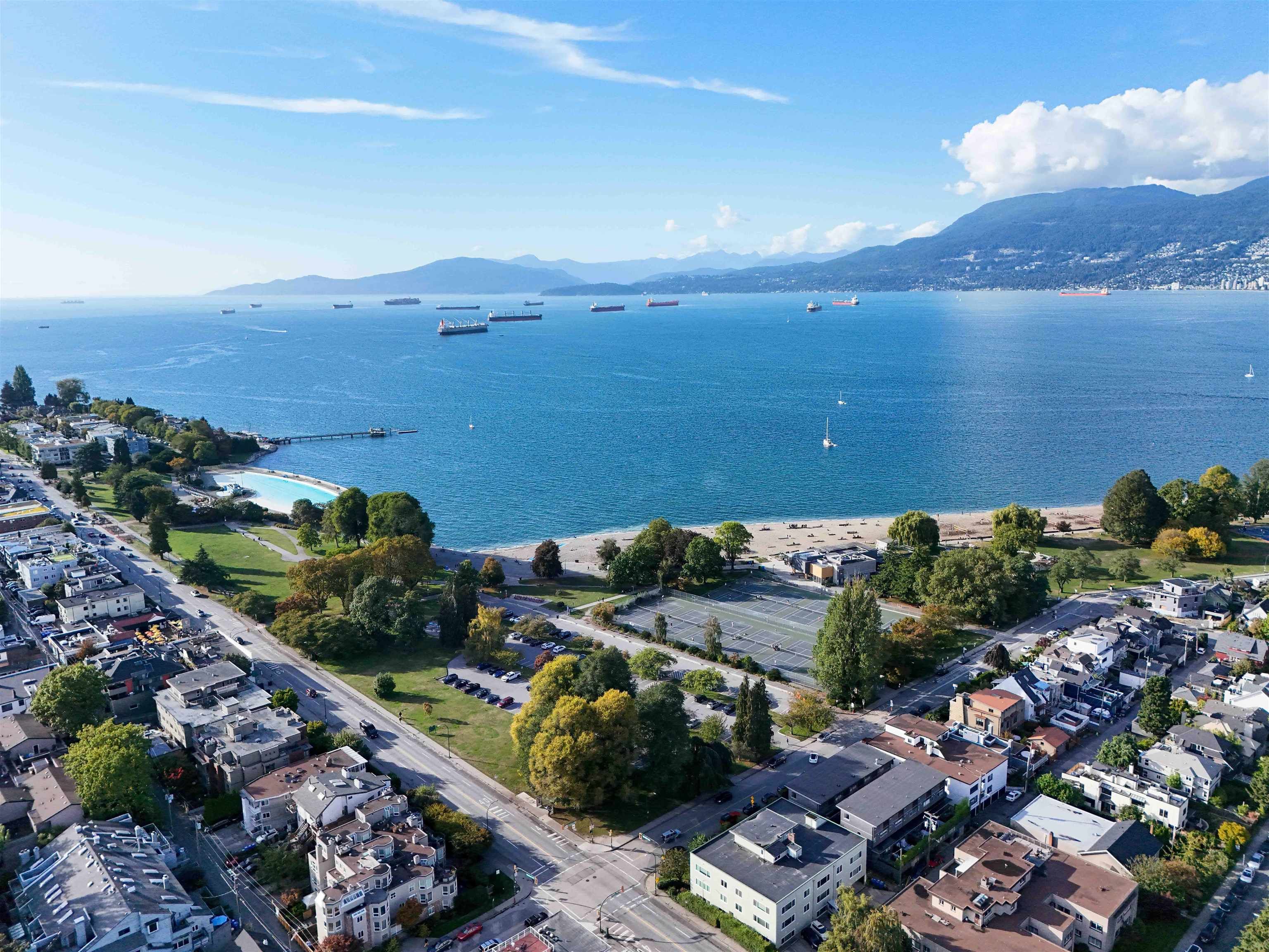 1/2 Duplex for sale in Vancouver, Vancouver West, 1346 Laburnum Street, 263108918 | Realtylink.org