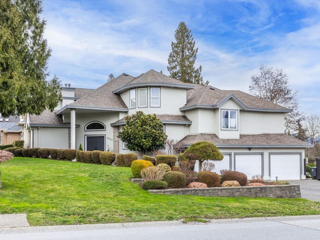 House for sale in Surrey, Surrey, 9012 162a Street, 263108963 | Realtylink.org