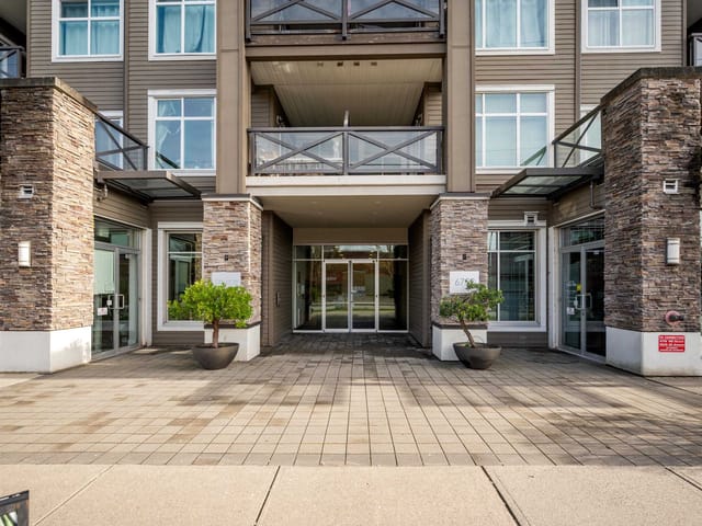 Apartment for sale in Surrey, Cloverdale, 267 6758 188 Street, 263108990 | Realtylink.org