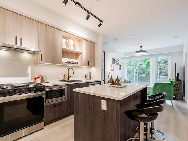 Apartment for sale in Port Moody, Port Moody, 219 2002 St. George Street, 263109080 | Realtylink.org