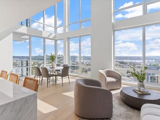 Apartment for sale in North Vancouver, North Vancouver, 2404 1500 Fern Street, 263109162 | Realtylink.org