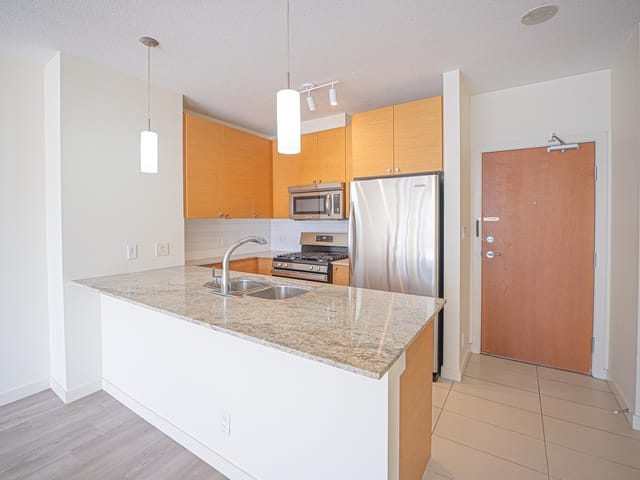 Apartment for sale in Port Moody, Port Moody, 1103 110 Brew Street, 263109217 | Realtylink.org