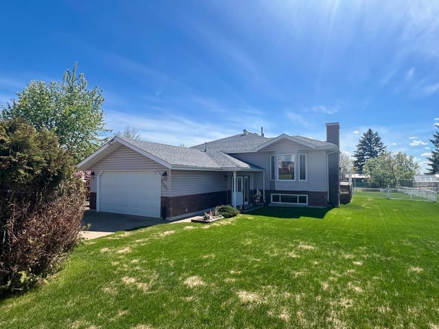 House for sale in Fort Nelson, Fort Nelson, 5323 Mountainview Drive, 263109242 | Realtylink.org