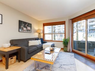 Apartment for sale in Whistler, Whistler, 107 4800 Spearhead Drive, 263109246 | Realtylink.org