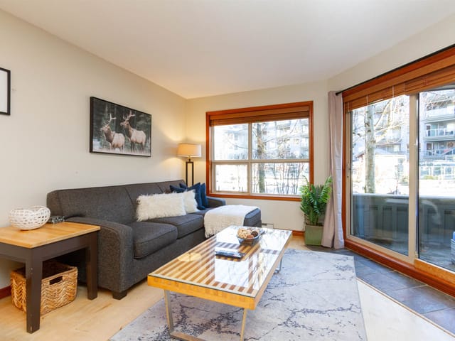 Apartment for sale in Whistler, Whistler, 107 4800 Spearhead Drive, 263109246 | Realtylink.org
