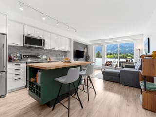Apartment for sale in Squamish, Squamish, 509 38013 Third Avenue, 263109254 | Realtylink.org