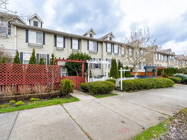 Townhouse for sale in Langley, Langley, 21123 80 Avenue, 263109362 | Realtylink.org