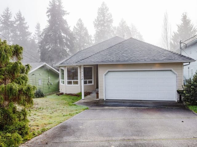 House for sale in Sechelt, Sunshine Coast, 5809 Anchor Road, 263109386 | Realtylink.org