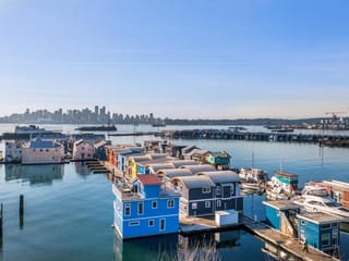 House for sale in North Vancouver, North Vancouver, JNW04 415 Esplanade W, 263109426 | Realtylink.org