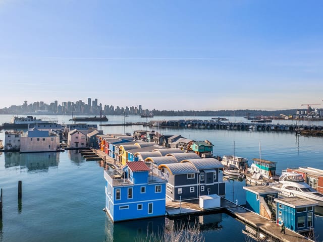 House for sale in North Vancouver, North Vancouver, JNW04 415 Esplanade W, 263109426 | Realtylink.org