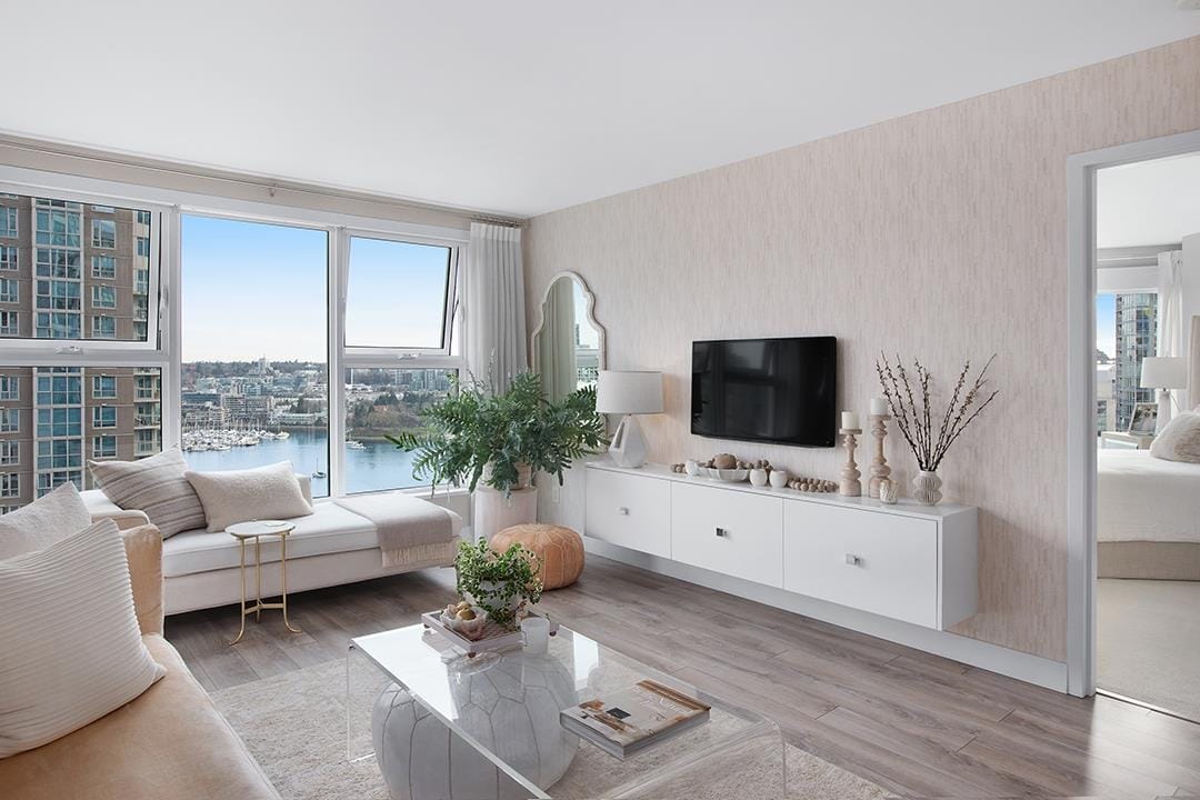 Apartment for sale in Vancouver, Vancouver West, 1903 1323 Homer Street, 263109427 | Realtylink.org