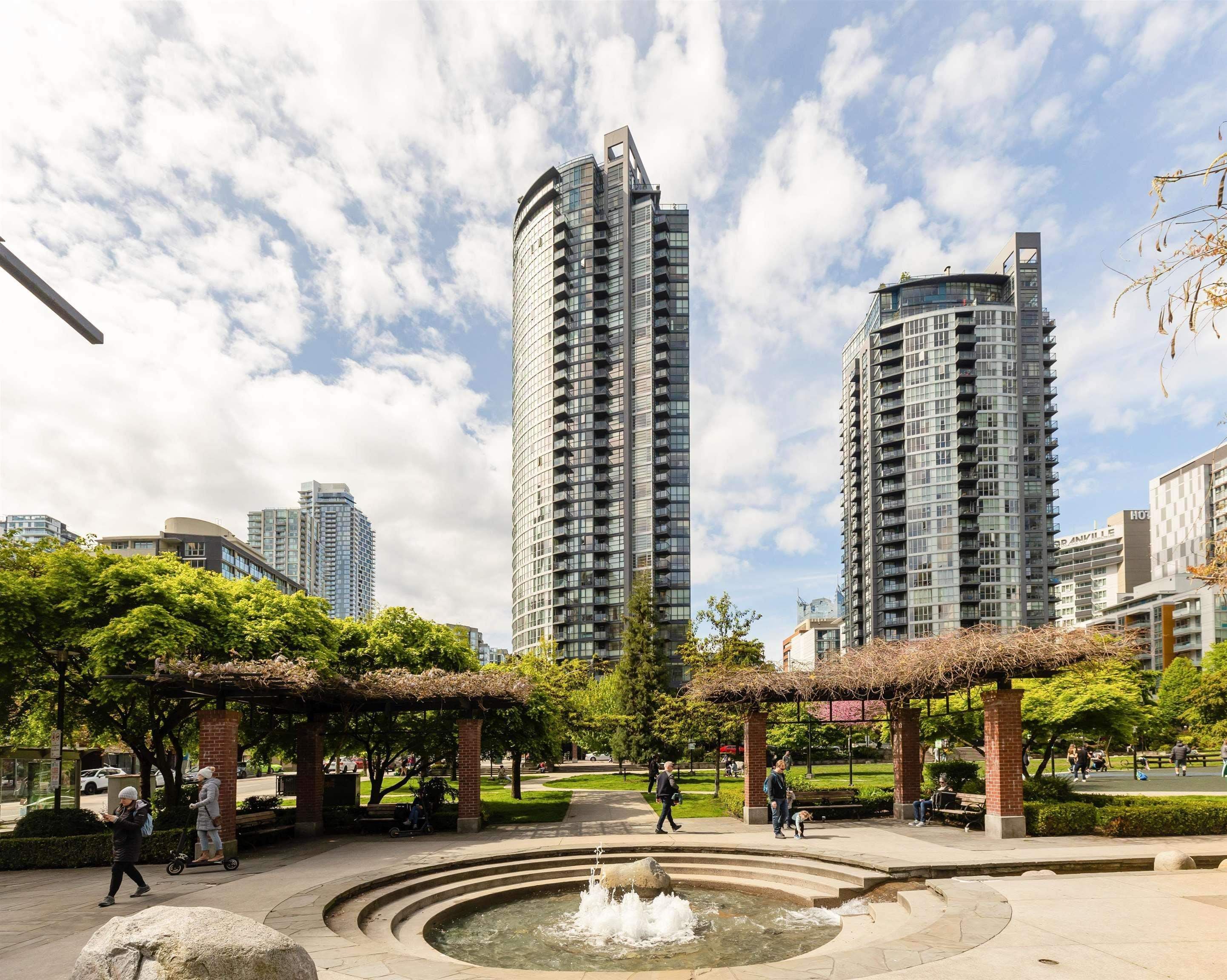 Apartment for sale in Vancouver, Vancouver West, 1808 1199 Seymour Street, 263109486 | Realtylink.org