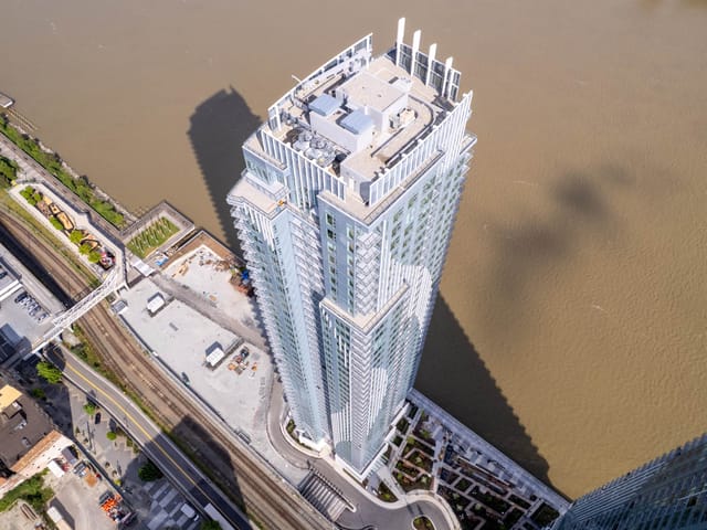 Apartment for sale in New Westminster, New Westminster, 2104 660 Quayside Drive, 263109534 | Realtylink.org