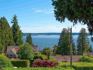 House for sale in West Vancouver, West Vancouver, 2623 Lawson Avenue, 263109549 | Realtylink.org