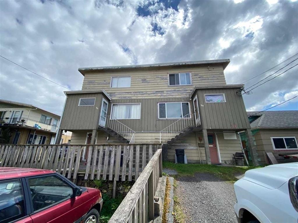 Duplex for sale in Prince Rupert, Prince Rupert, 705 / 707 W 6th Avenue, 263109597 | Realtylink.org