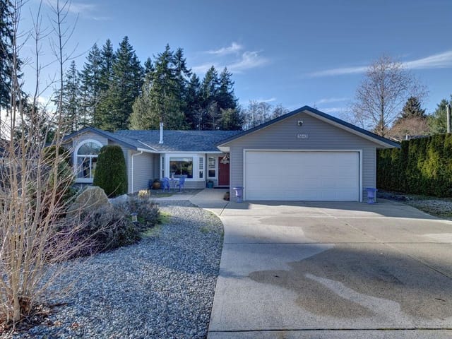 House for sale in Sechelt, Sunshine Coast, 5643 Curtis Place, 263109705 | Realtylink.org
