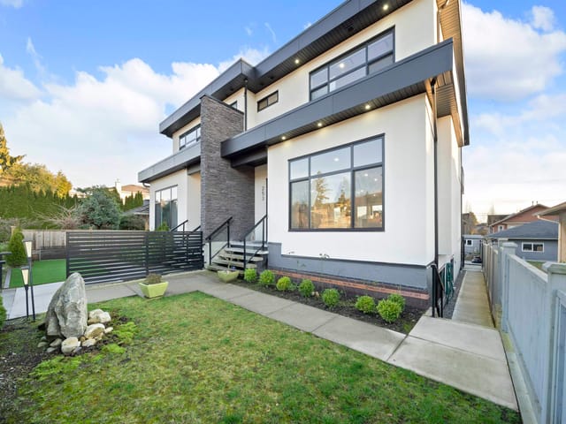 1/2 Duplex for sale in North Vancouver, North Vancouver, 253 W 18th Street, 263109745 | Realtylink.org