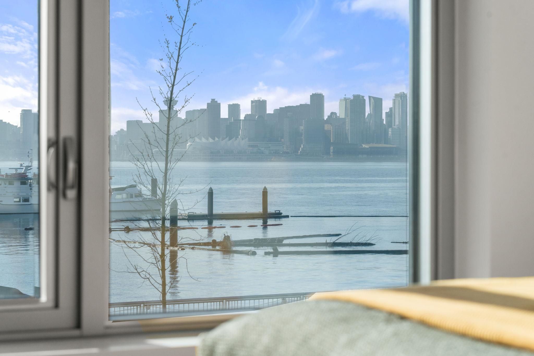 Townhouse for sale in North Vancouver, North Vancouver, 110 755 Harbourside Drive, 263109748 | Realtylink.org