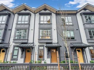 Townhouse for rent in North Vancouver, North Vancouver, 105 2320 Emery Court, 263109801 | Realtylink.org