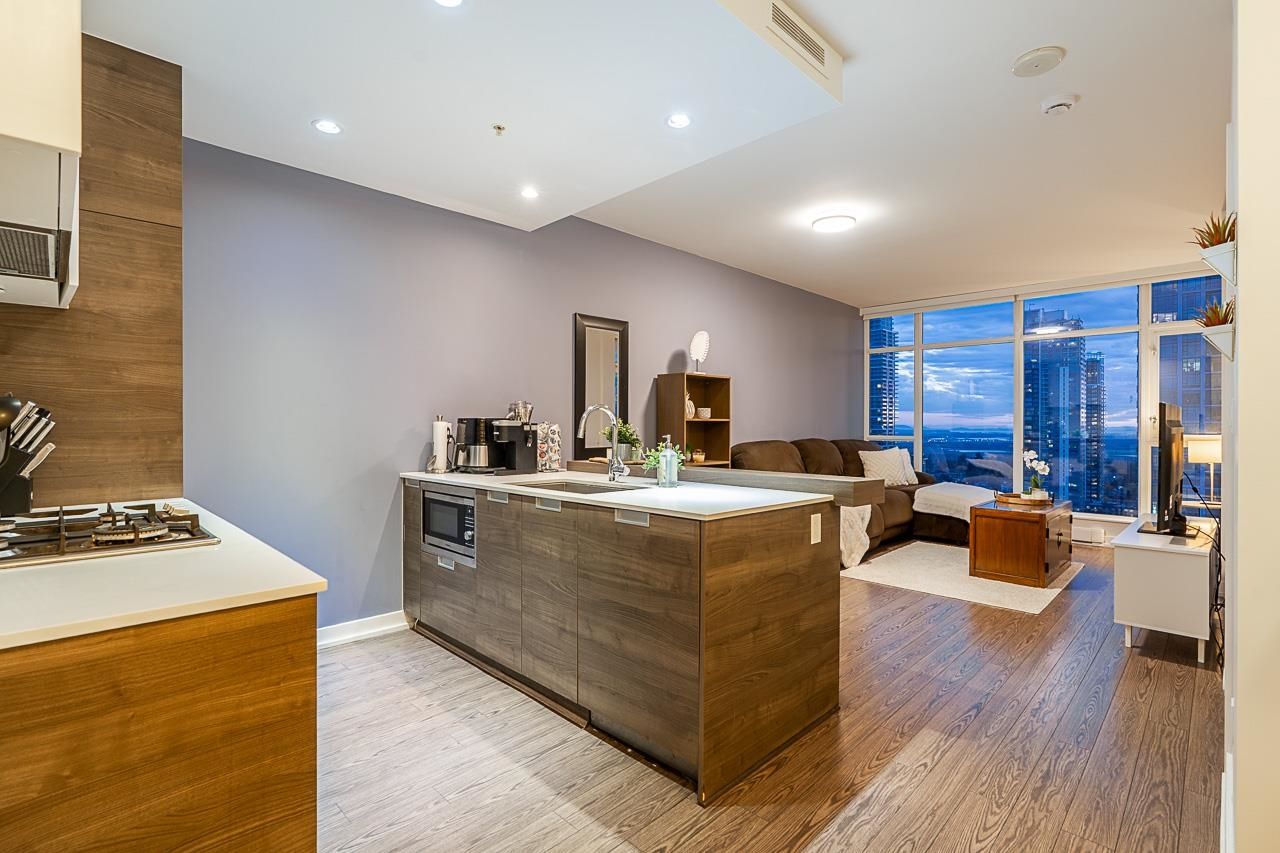 Apartment for sale in Burnaby, Burnaby South, 2910 4688 Kingsway, 263109899 | Realtylink.org